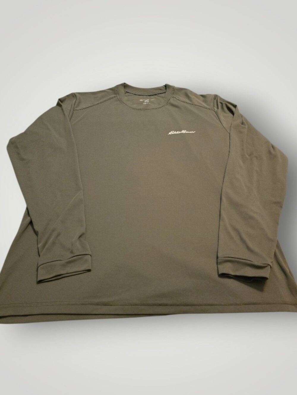 NWOT Eddie BauerHeat-Control Crew Top